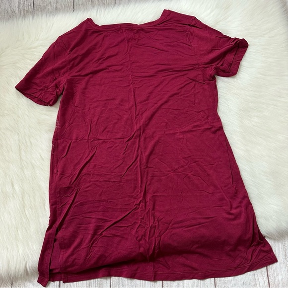 Red Tee - Picture 3 of 7